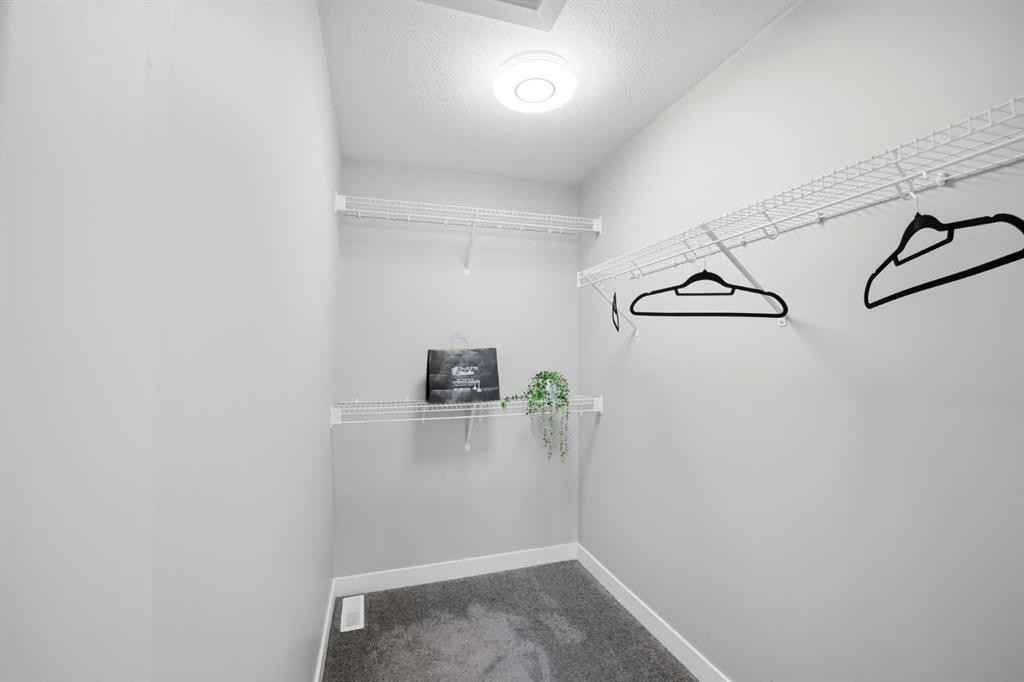 556 Redstone View Ne, Calgary, AB - Indoor
