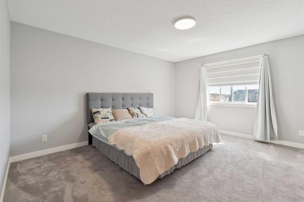 52 Mahogany Way Se, Calgary, AB - Indoor Photo Showing Bedroom
