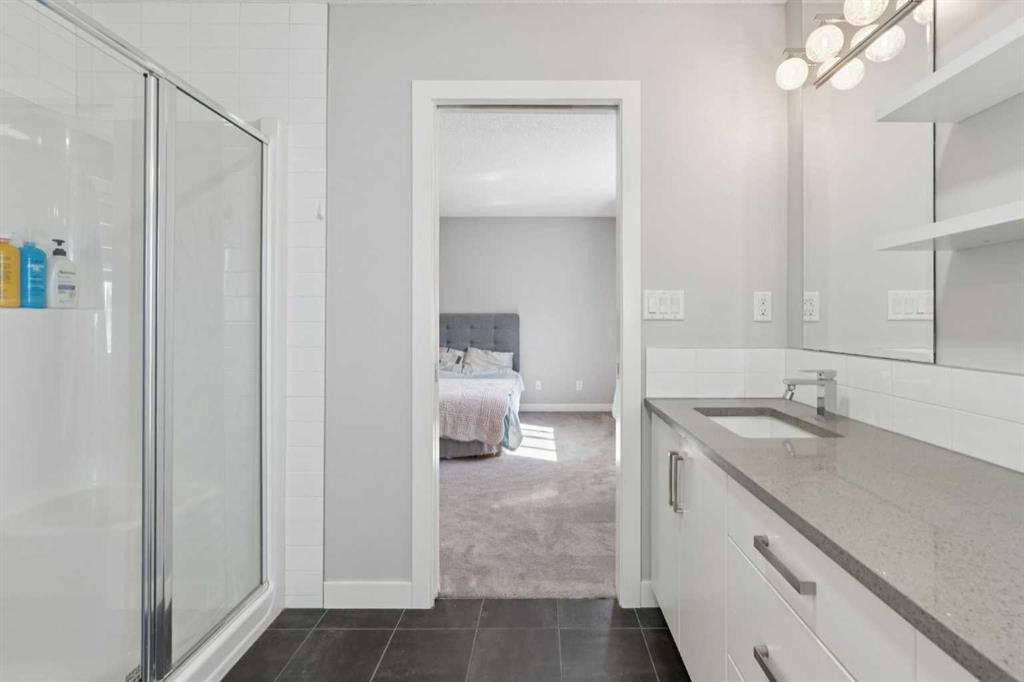 52 Mahogany Way Se, Calgary, AB - Indoor Photo Showing Bathroom