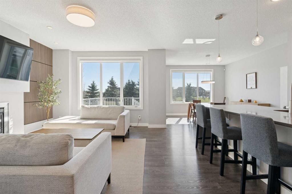 52 Mahogany Way Se, Calgary, AB - Indoor Photo Showing Dining Room