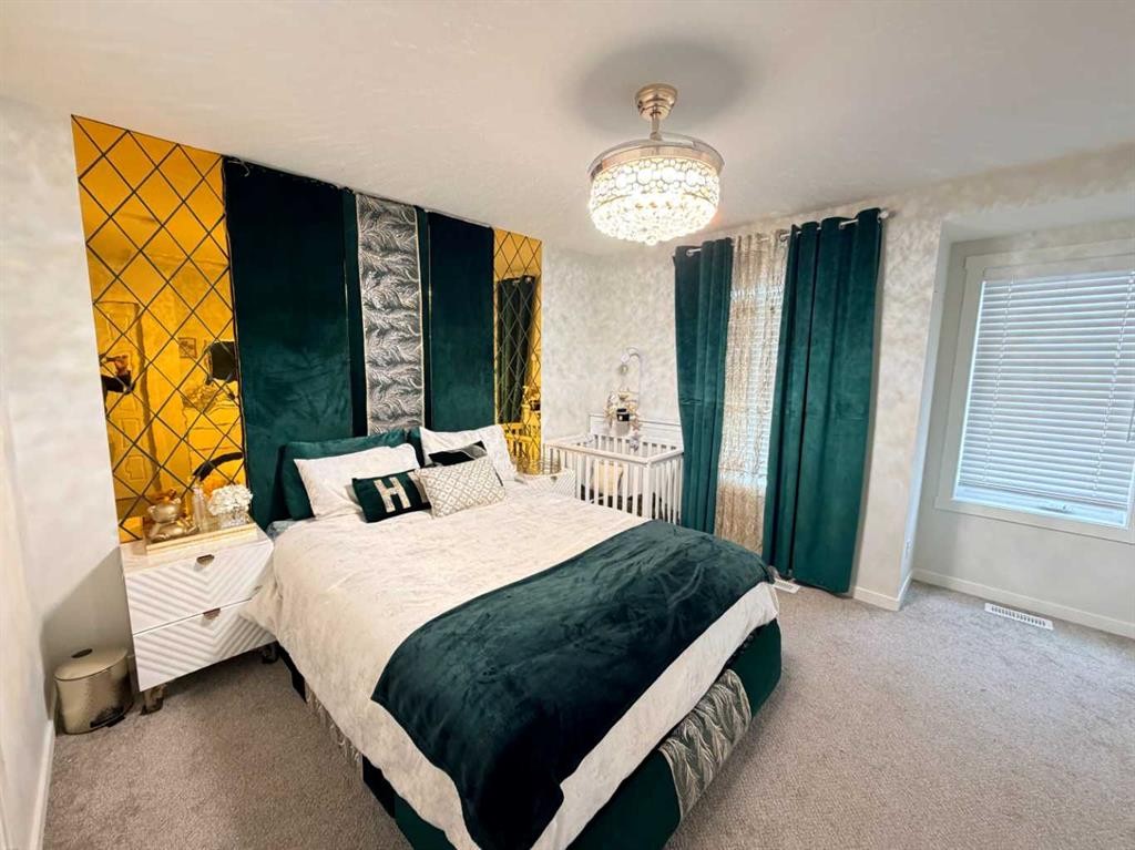 450 Seton Circle Se, Calgary, AB - Indoor Photo Showing Bedroom