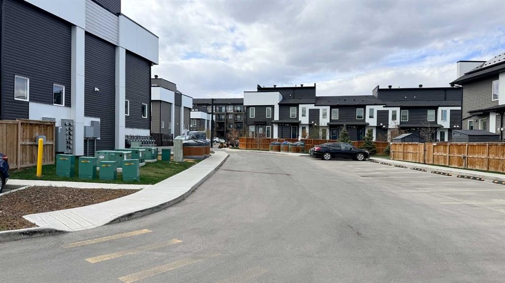 450 Seton Circle Se, Calgary, AB - Outdoor