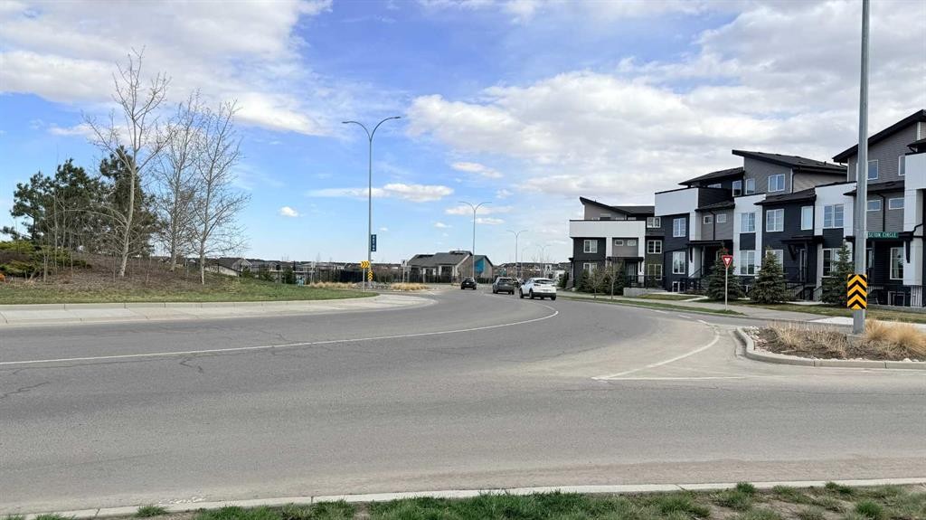 450 Seton Circle Se, Calgary, AB - Outdoor