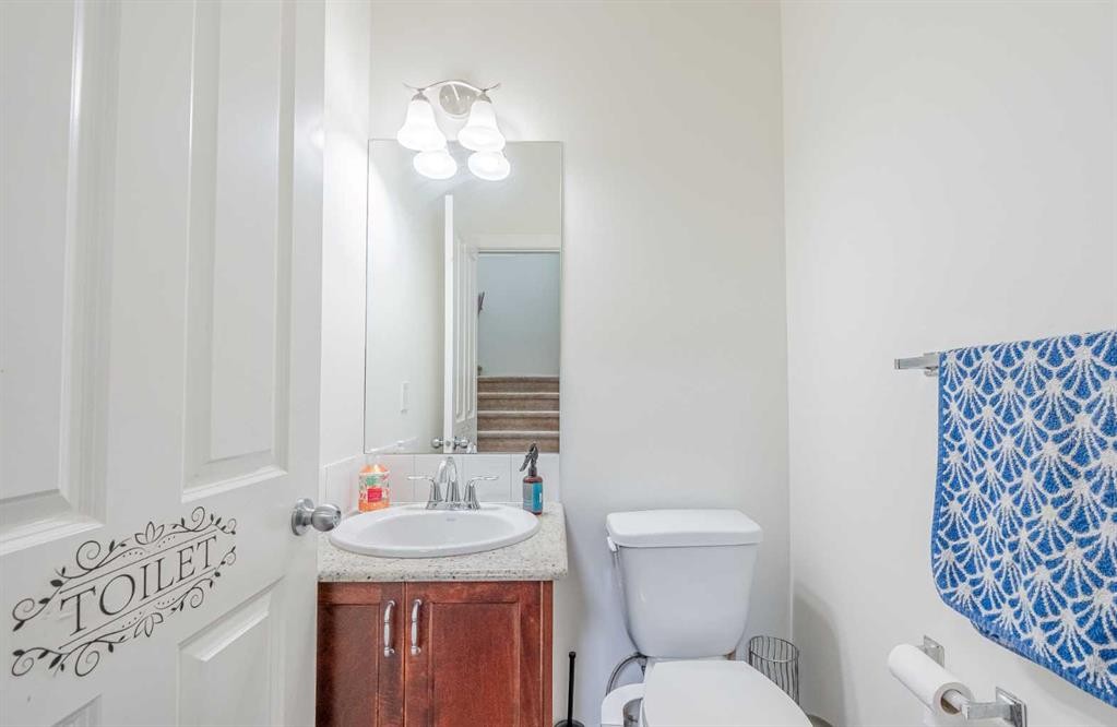 482 Skyview Ranch Way Ne, Calgary, AB - Indoor Photo Showing Bathroom