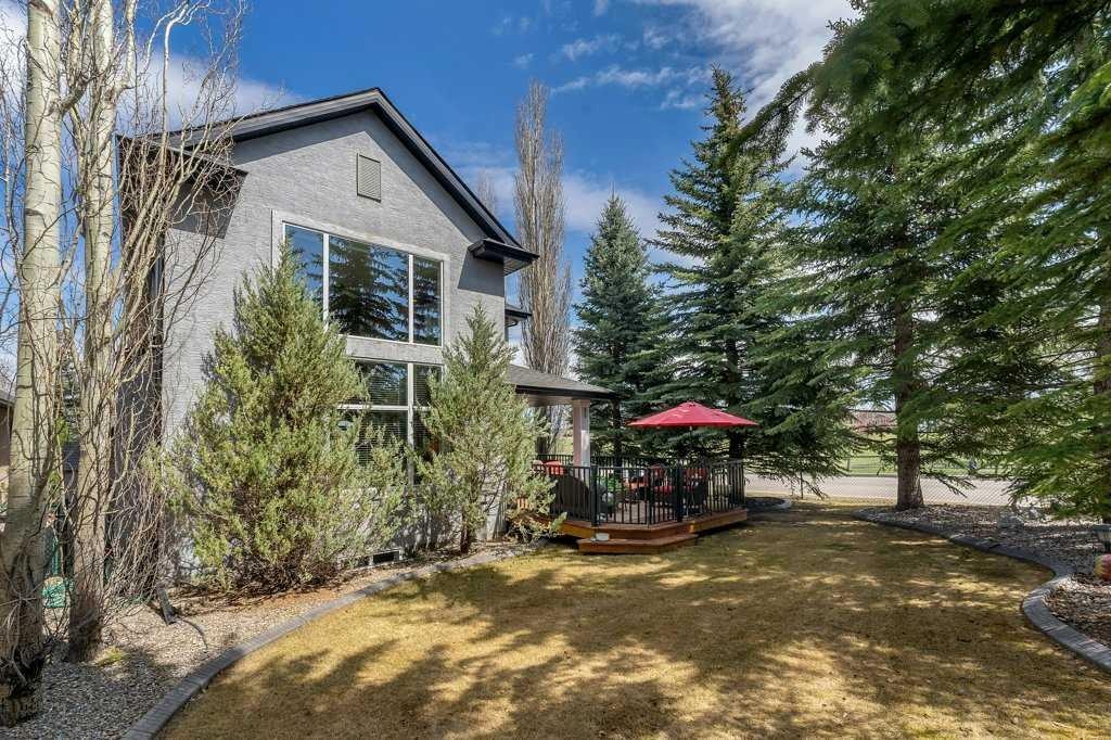 101 Valley Creek Place Nw, Calgary, AB - Outdoor