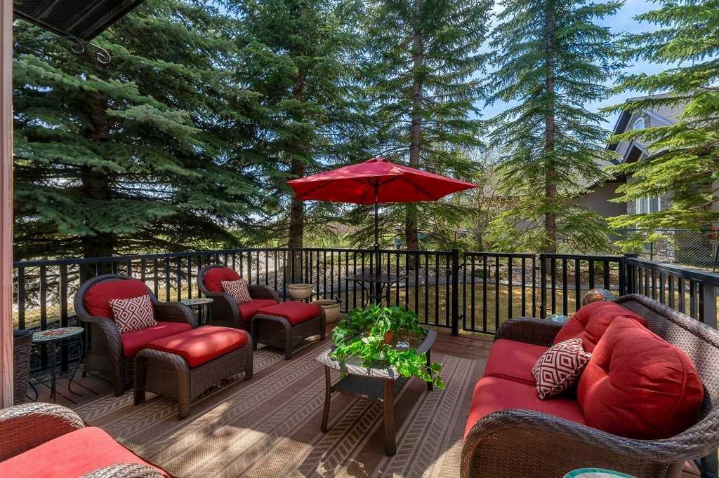 101 Valley Creek Place Nw, Calgary, AB - Outdoor With Deck Patio Veranda
