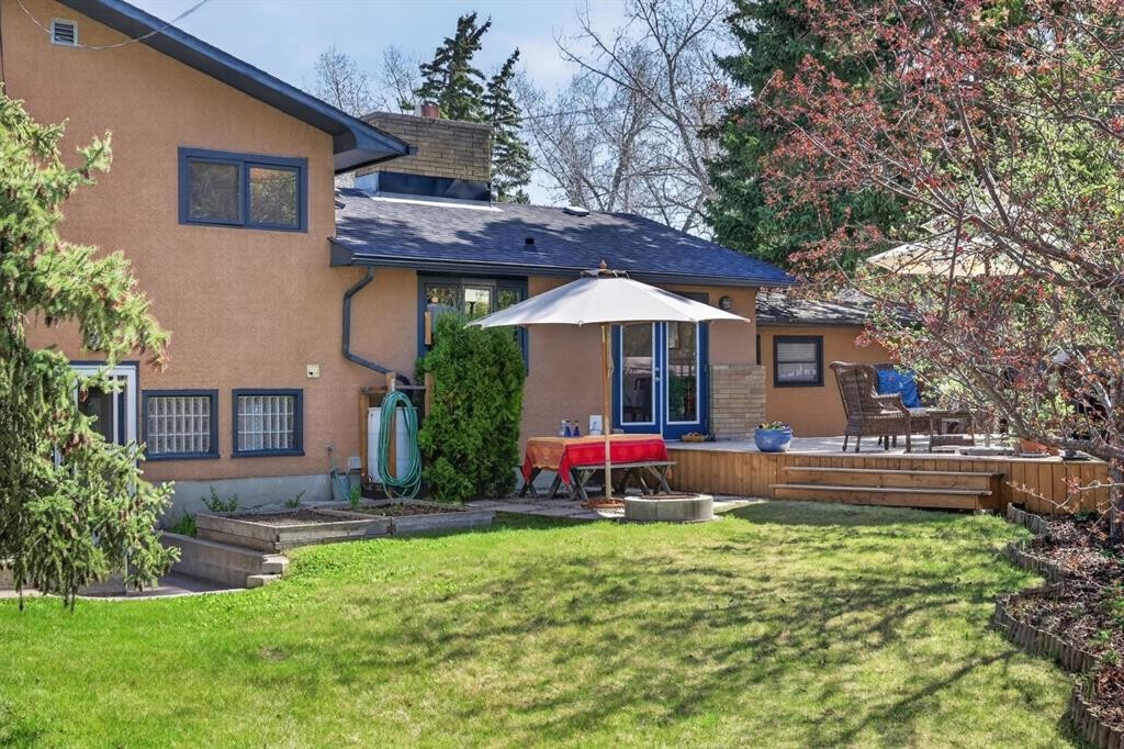 3811 24 Street Nw, Calgary, AB - Outdoor With Deck Patio Veranda