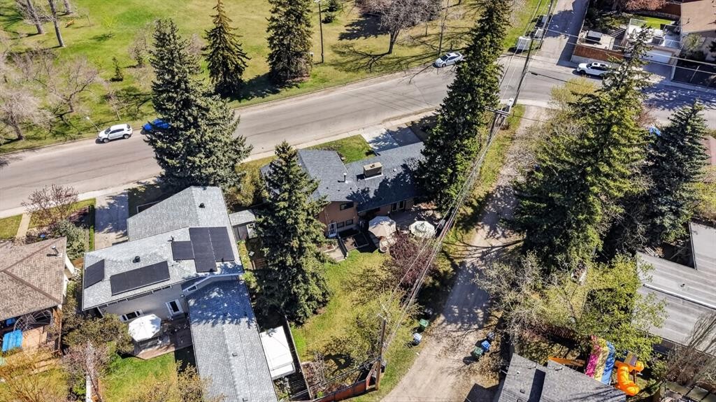 3811 24 Street Nw, Calgary, AB - Outdoor With View
