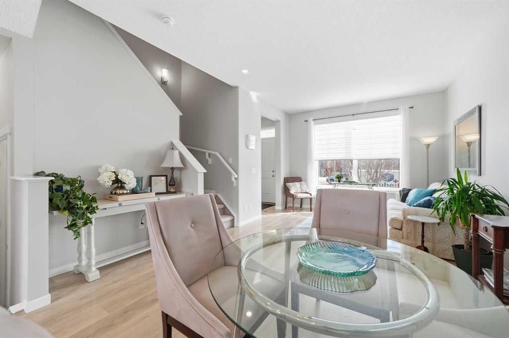 8112 Masters Boulevard Se, Calgary, AB - Indoor