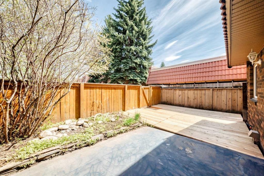 8-714 Willow Park Drive Se, Calgary, AB - Outdoor With Deck Patio Veranda
