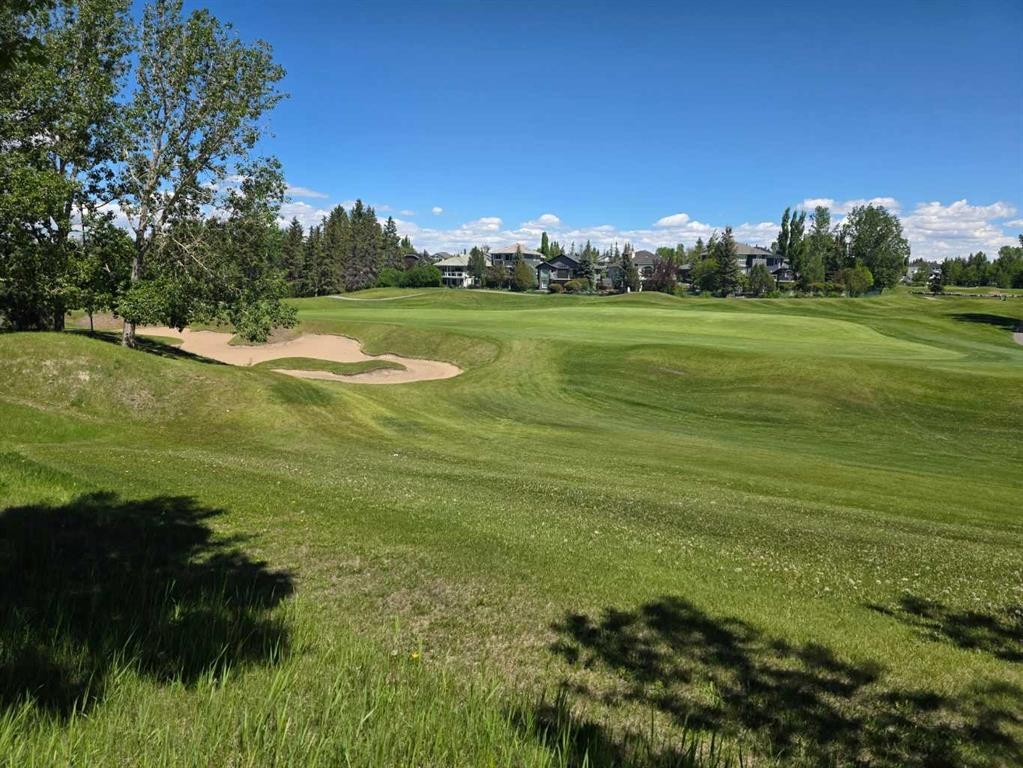 82 Valley Ridge Point Nw, Calgary, AB