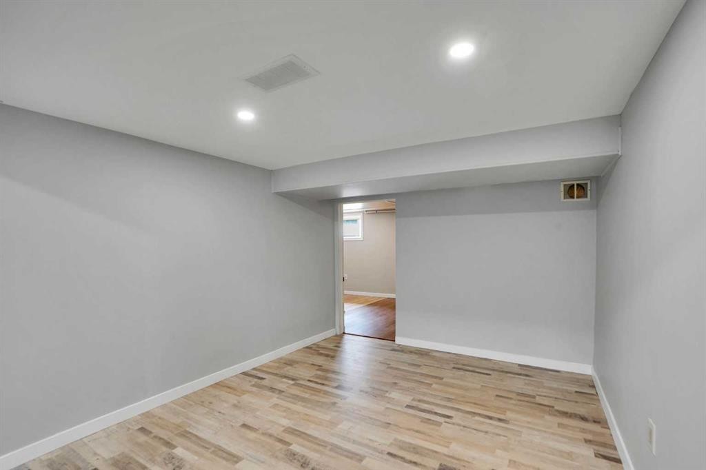 336 Whitworth Way Ne, Calgary, AB - Indoor