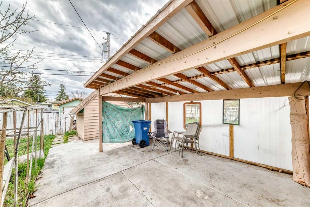 247 Huntford Way Ne, Calgary, AB - Indoor