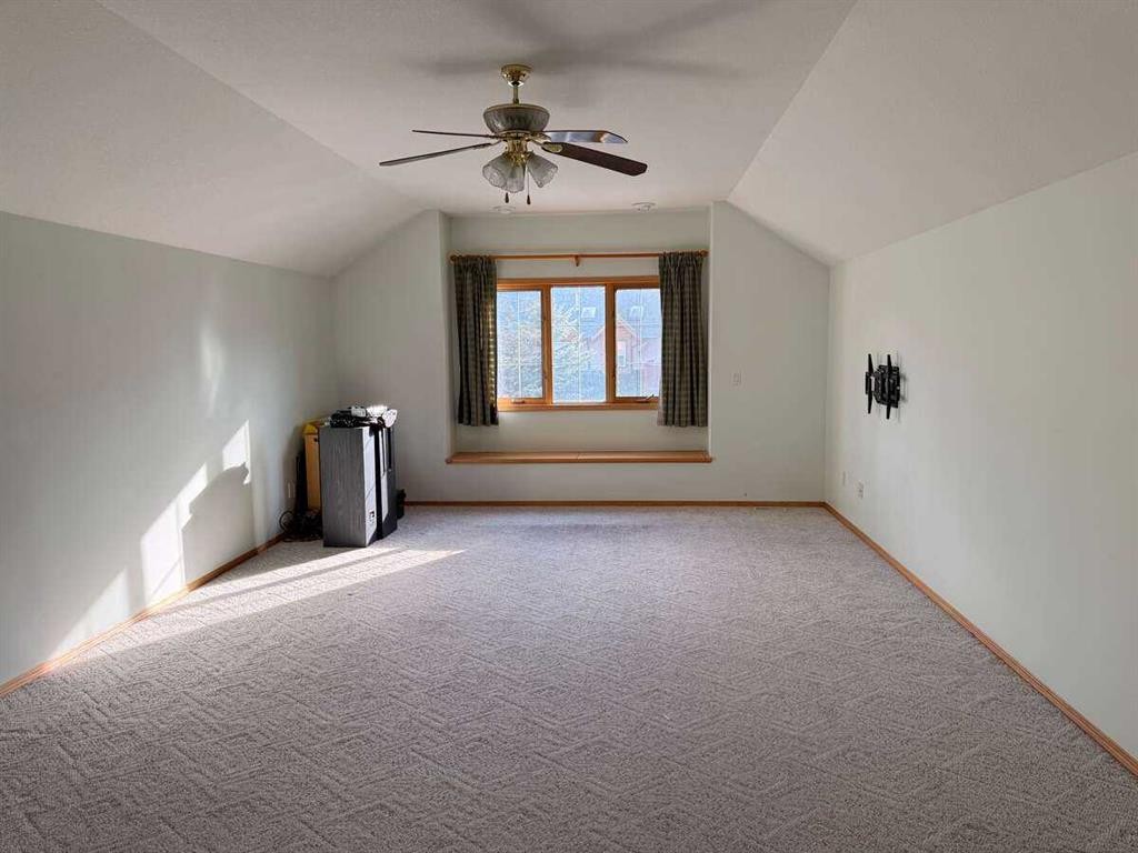 2 Terrace Place, Canmore, AB - Indoor Photo Showing Other Room