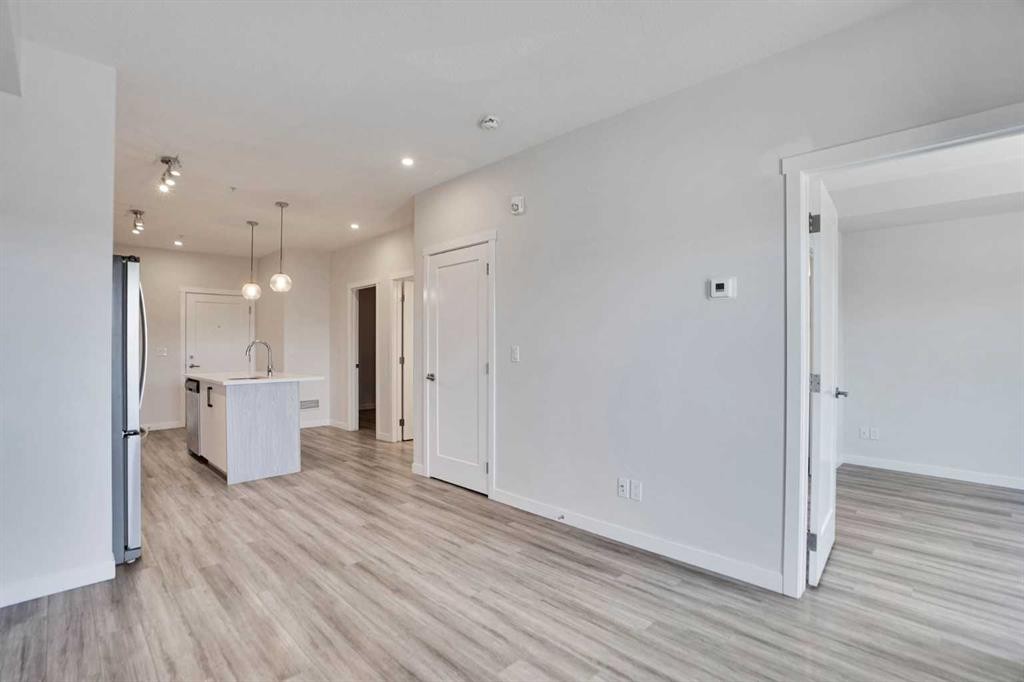 405-138 Sage Valley Common Nw, Calgary, AB - Indoor Photo Showing Other Room
