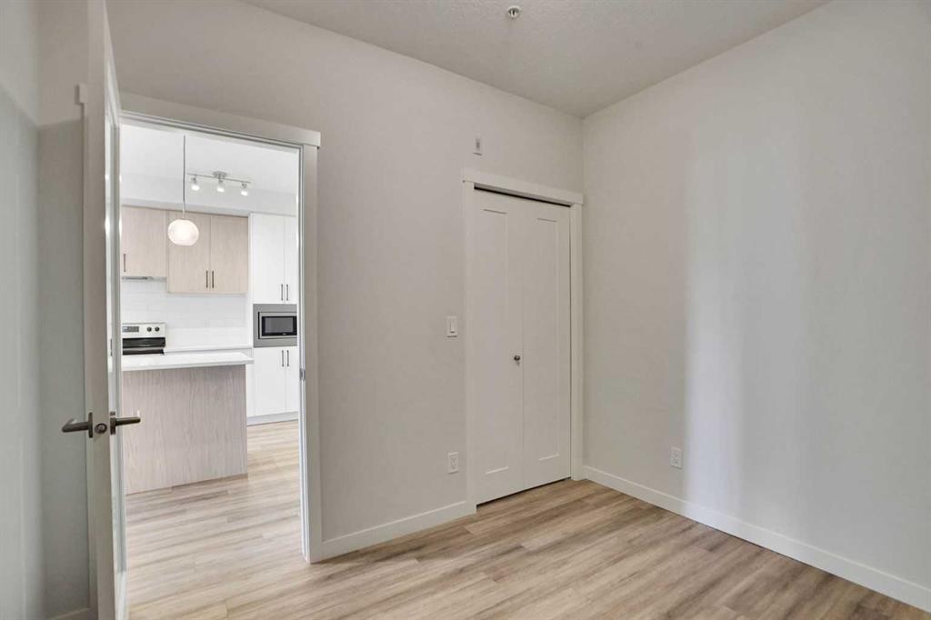 405-138 Sage Valley Common Nw, Calgary, AB - Indoor Photo Showing Other Room