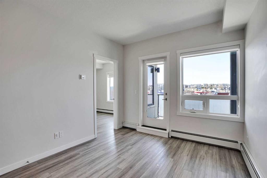 405-138 Sage Valley Common Nw, Calgary, AB - Indoor Photo Showing Other Room