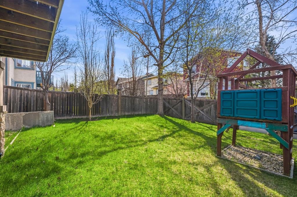 193 Hidden Creek Road Nw, Calgary, AB - Outdoor