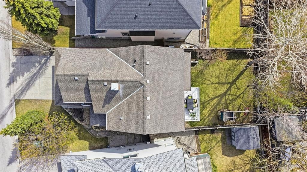 193 Hidden Creek Road Nw, Calgary, AB - Outdoor