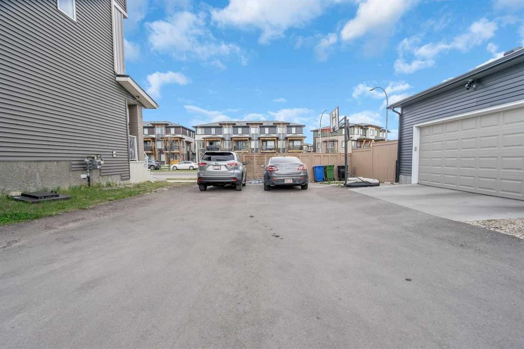 165 Savanna Street Ne, Calgary, AB - Outdoor