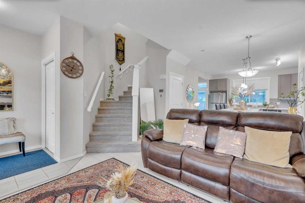 165 Savanna Street Ne, Calgary, AB - Indoor Photo Showing Living Room