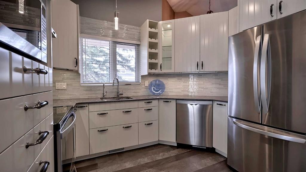 48 Riverbrook Road Se, Calgary, AB - Indoor Photo Showing Kitchen With Upgraded Kitchen
