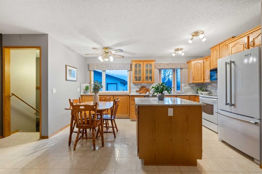 479 Templevale Drive Ne, Calgary, AB - Indoor