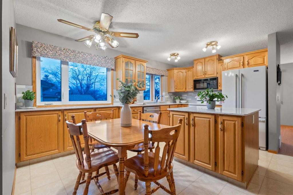 479 Templevale Drive Ne, Calgary, AB - Indoor