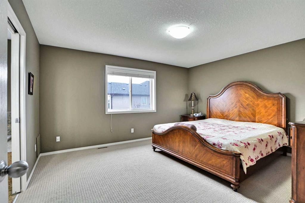 39 Skyview Shores Rise Ne, Calgary, AB - Indoor Photo Showing Bedroom