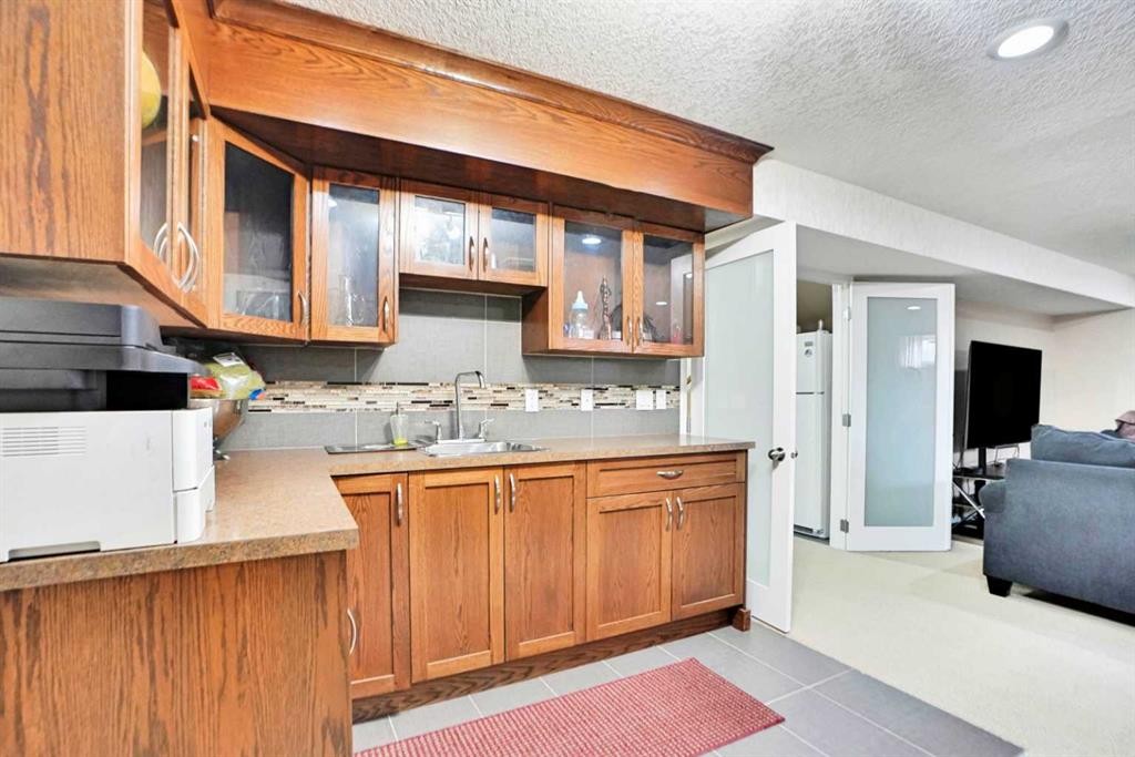 39 Skyview Shores Rise Ne, Calgary, AB - Indoor Photo Showing Kitchen