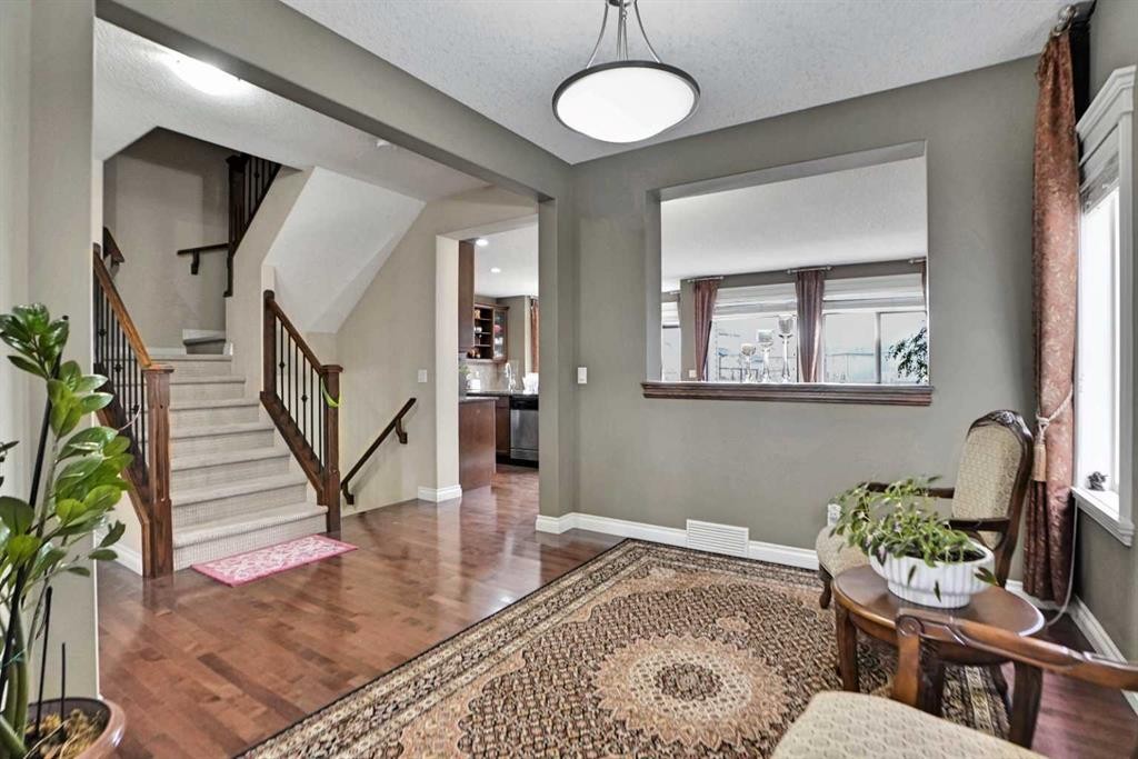39 Skyview Shores Rise Ne, Calgary, AB - Indoor Photo Showing Other Room