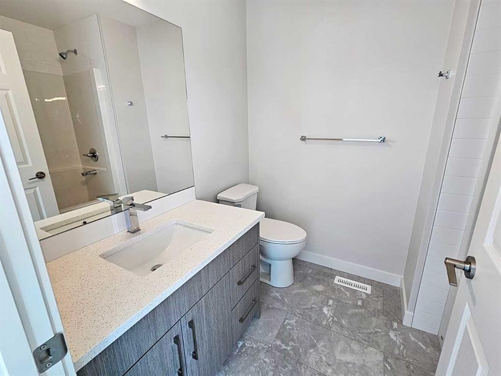 1935 Mccaskill Drive, Crossfield, AB