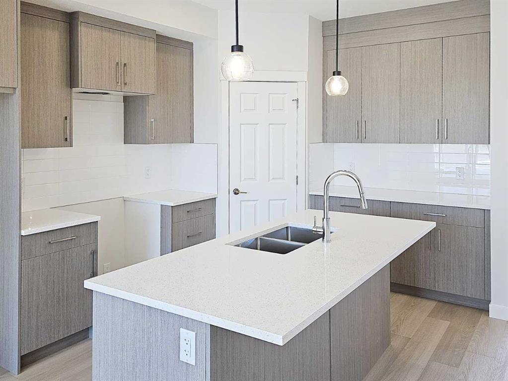 1935 Mccaskill Drive, Crossfield, AB