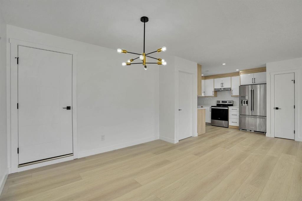 20 Templehill Crescent Ne, Calgary, AB - Indoor Photo Showing Kitchen