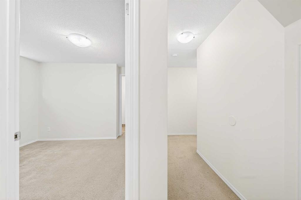 182 Covemeadow Close Ne, Calgary, AB - Indoor Photo Showing Other Room