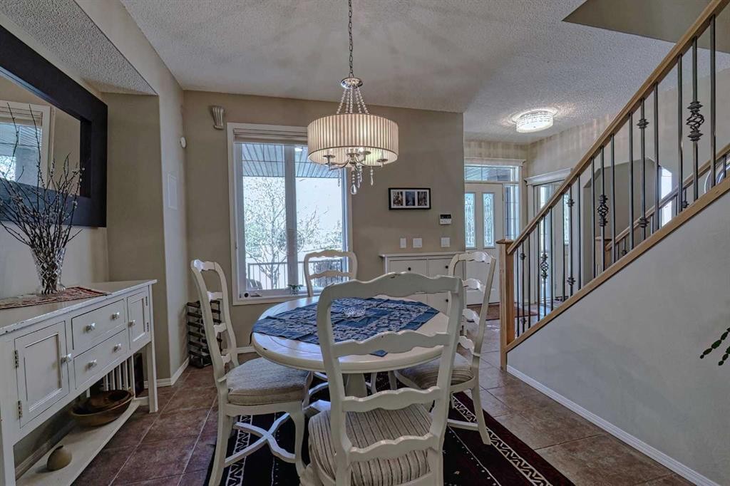 111 West Springs Way Sw, Calgary, AB - Indoor Photo Showing Dining Room