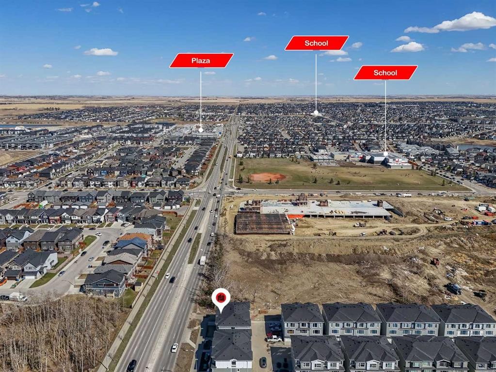 4917 88 Avenue Ne, Calgary, AB - Outdoor With View