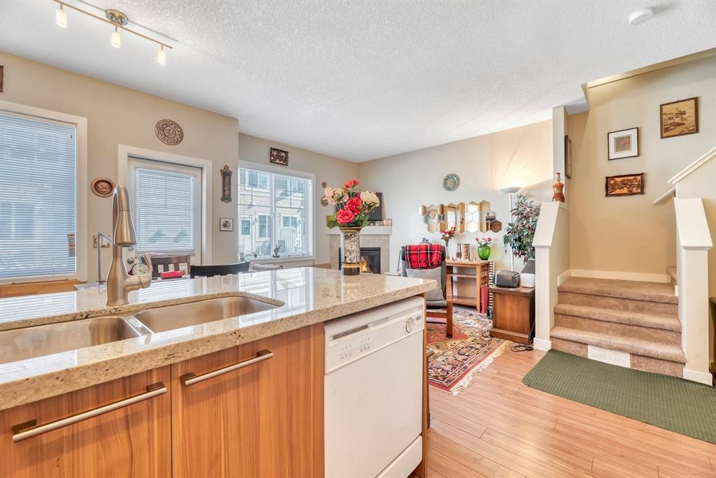 131-300 Marina Drive, Chestermere, AB - Indoor Photo Showing Kitchen With Double Sink