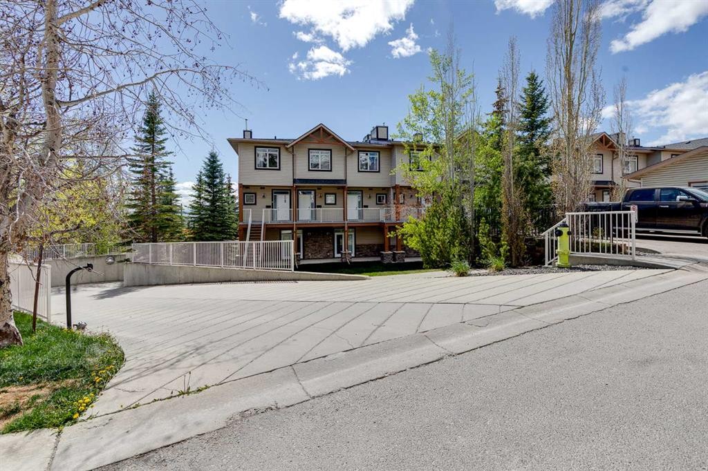 7-181 Rockyledge View Nw, Calgary, AB - Outdoor With Facade