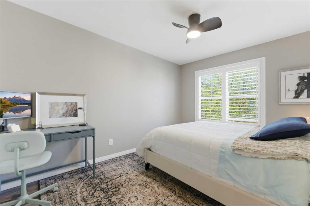 159 Mckenzie Towne Gate Se, Calgary, AB - Indoor Photo Showing Bedroom