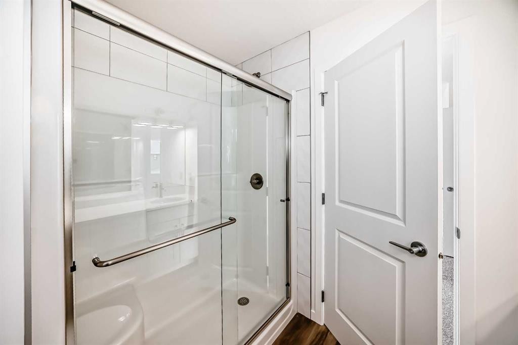 36 Mercado Road Se, Calgary, AB - Indoor