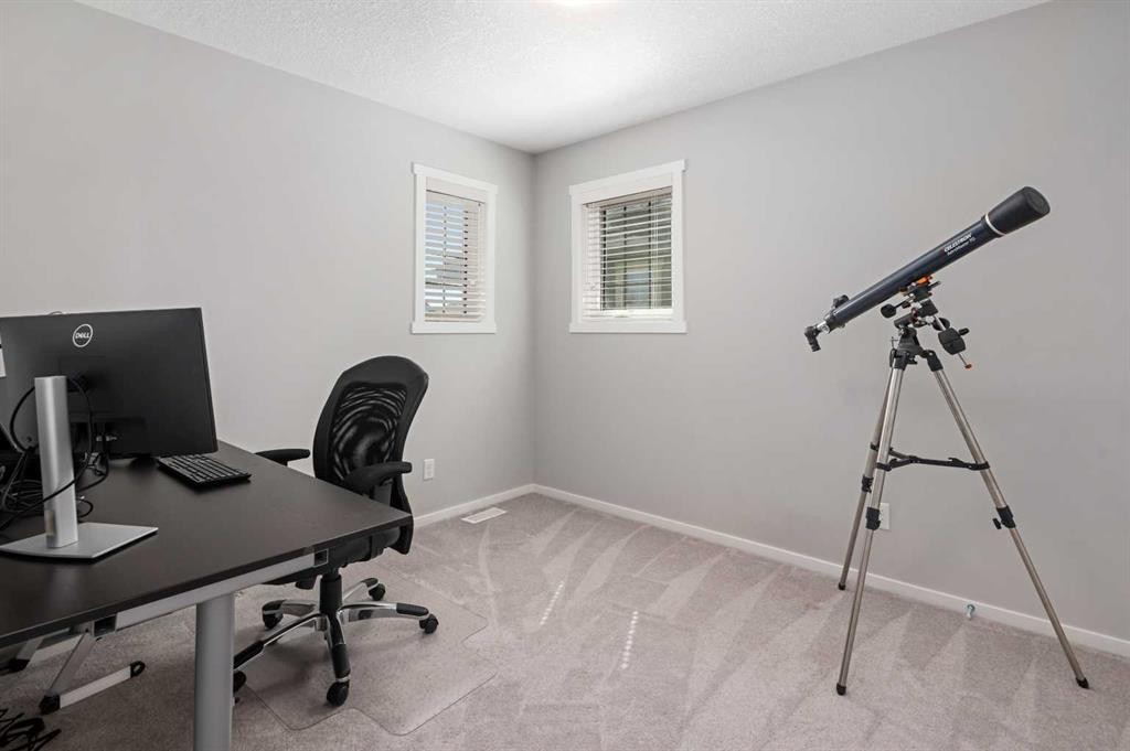 49 Tuscany Ridge Circle Nw, Calgary, AB - Indoor Photo Showing Office