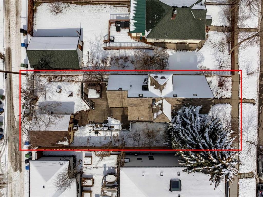 515 7 Street Ne, Calgary, AB - Outdoor