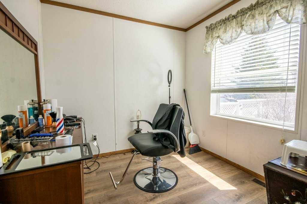 19 Noblefern Way, Sundre, AB - Indoor Photo Showing Other Room