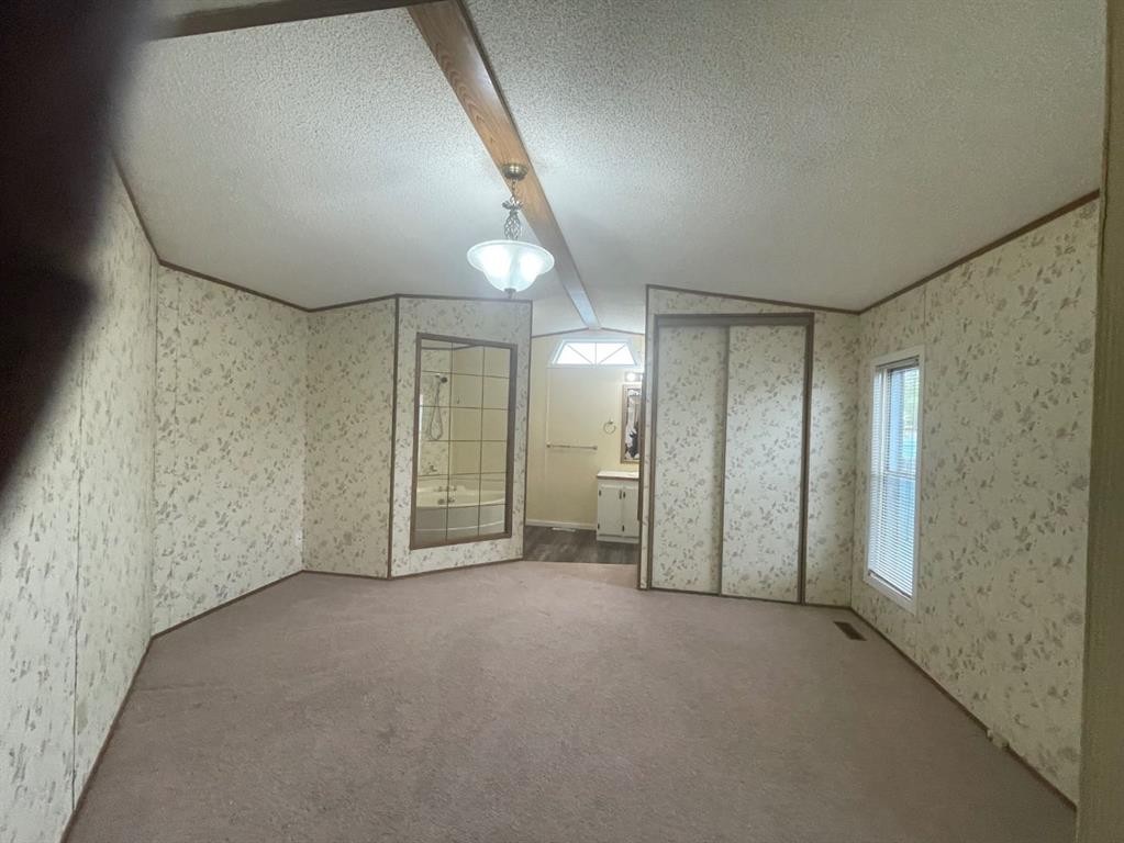 12 Westover Crescent, Claresholm, AB - Indoor Photo Showing Other Room