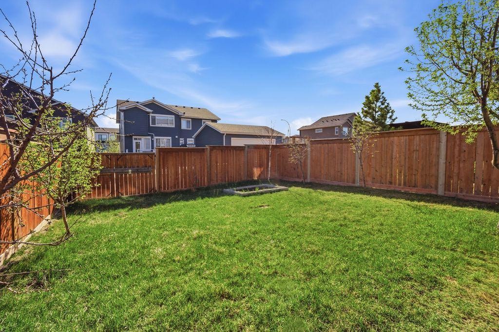 11 Evanscrest Way Nw, Calgary, AB - Outdoor