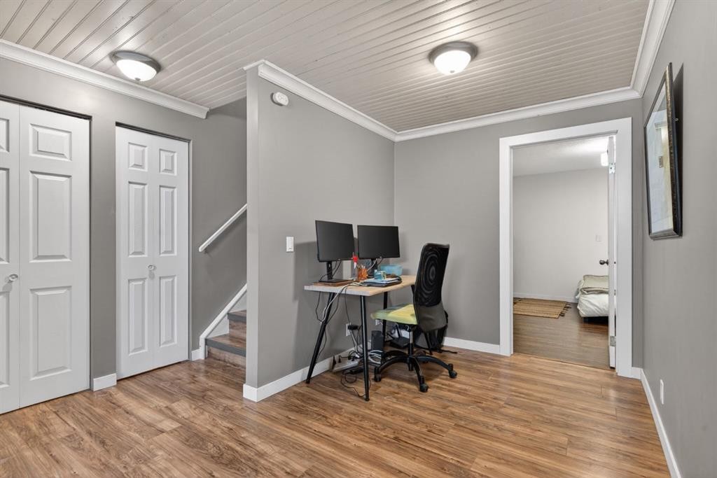 57 Bridlewood Manor Sw, Calgary, AB - Indoor Photo Showing Office