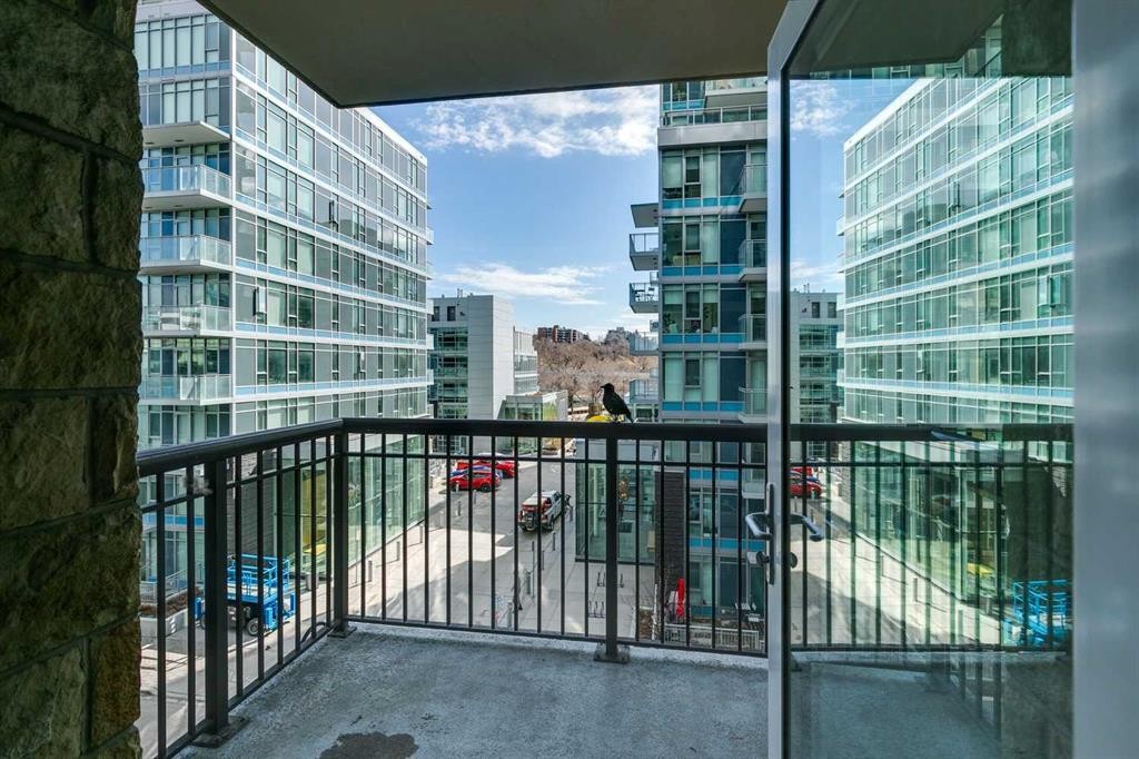 416-222 Riverfront Avenue Sw, Calgary, AB - Outdoor