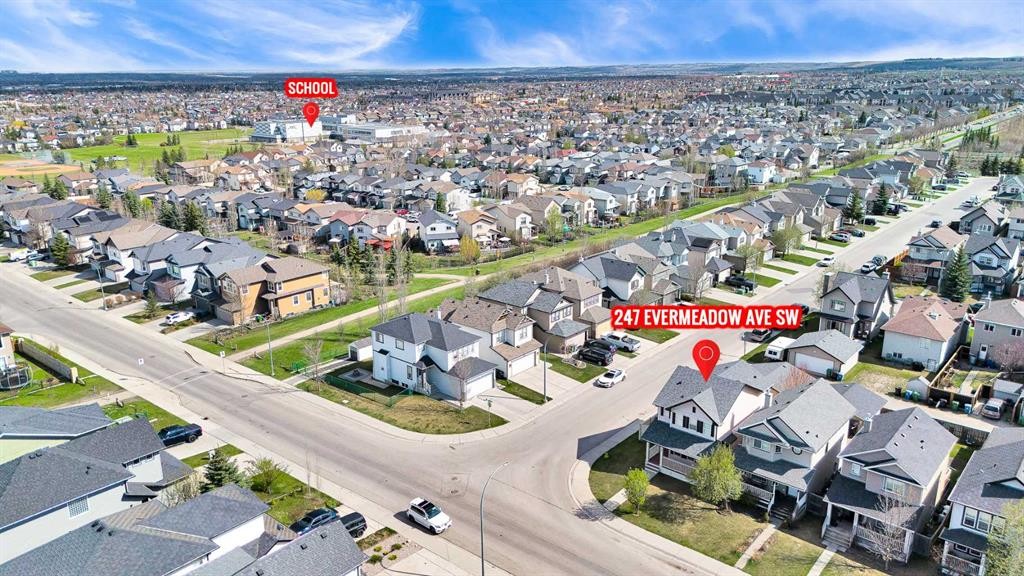 247 Evermeadow Avenue Sw, Calgary, AB - Outdoor With View