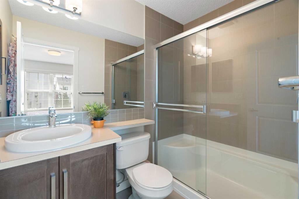 404 Nolanfield Villas Nw, Calgary, AB